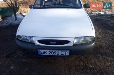 Мінівен Ford Courier 1998 в Пулинах