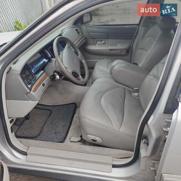 Седан Ford Crown Victoria 1996 в Харкові