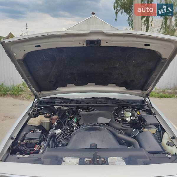 Седан Ford Crown Victoria 1996 в Харкові