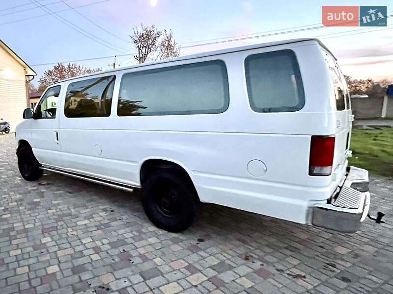 Мінівен Ford E-350 1997 в Овідіополі