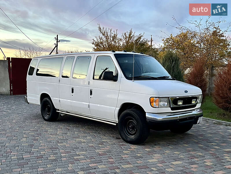 Мінівен Ford E-350 1997 в Овідіополі