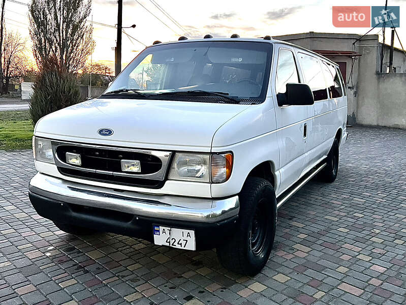 Мінівен Ford E-350 1997 в Овідіополі