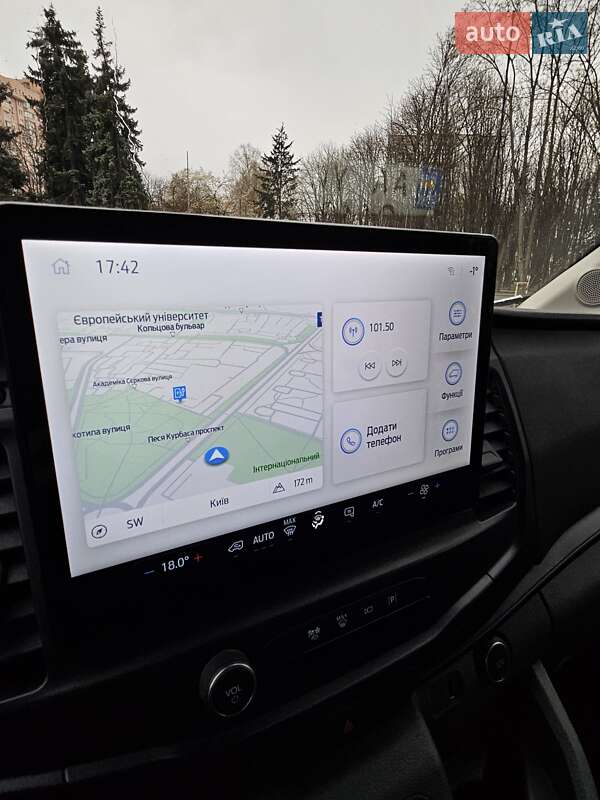 Грузовой фургон Ford E-Transit 2022 в Киеве