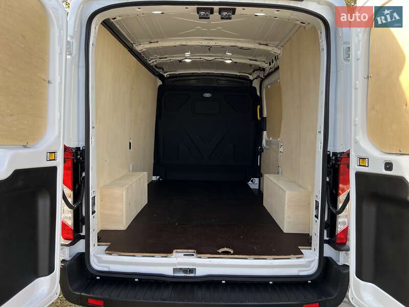 Грузовой фургон Ford E-Transit 2023 в Луцке фото 32 Грузовой фургон Ford E-Transit 2023 в Луцке
