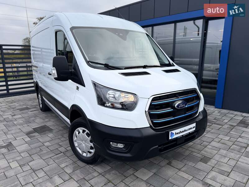 Грузовой фургон Ford E-Transit 2023 в Ровно