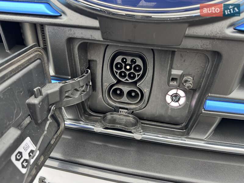 Грузовой фургон Ford E-Transit 2023 в Ровно