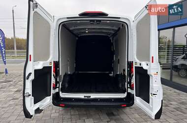 Вантажний фургон Ford E-Transit 2023 в Рівному