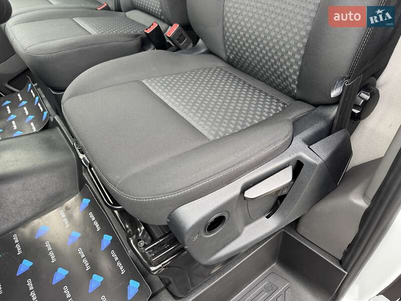 Грузовой фургон Ford E-Transit 2023 в Ровно