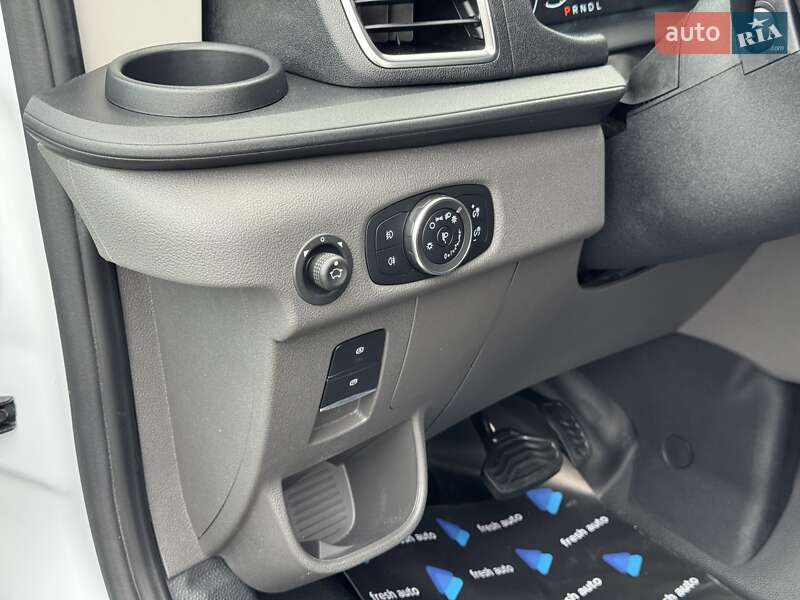 Грузовой фургон Ford E-Transit 2023 в Ровно