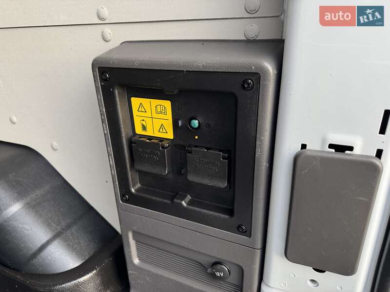 Грузовой фургон Ford E-Transit 2023 в Ровно фото 15 Грузовой фургон Ford E-Transit 2023 в Ровно