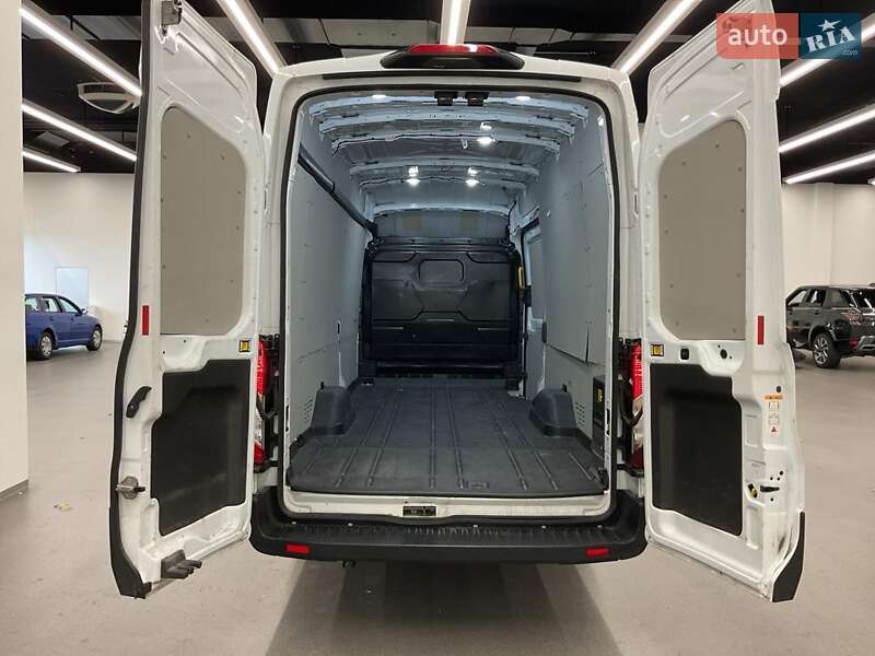 Грузовой фургон Ford E-Transit 2023 в Тернополе