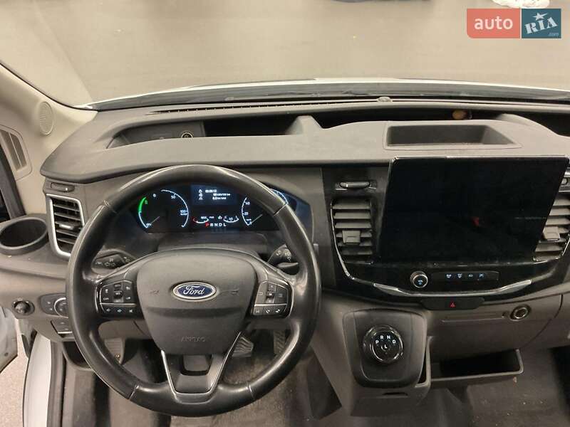 Грузовой фургон Ford E-Transit 2023 в Тернополе