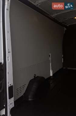 Вантажний фургон Ford E-Transit 2023 в Луцьку