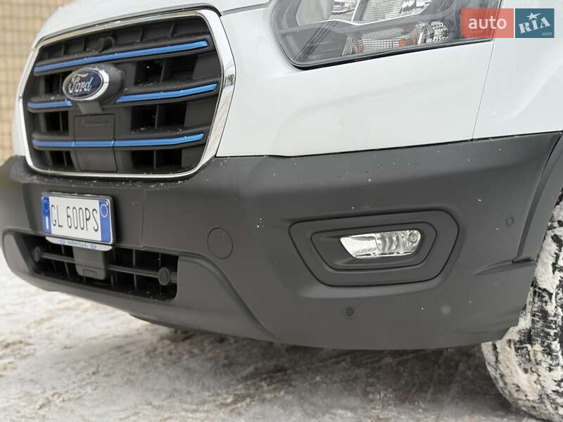 Грузовой фургон Ford E-Transit 2022 в Виннице