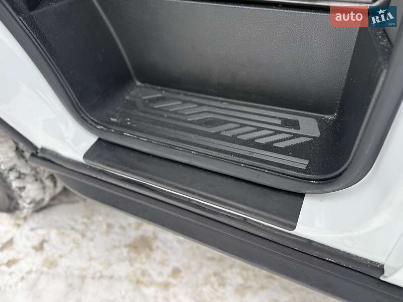 Грузовой фургон Ford E-Transit 2022 в Виннице