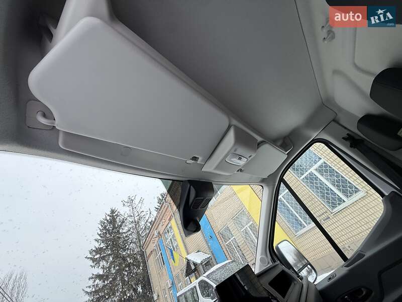 Грузовой фургон Ford E-Transit 2022 в Виннице