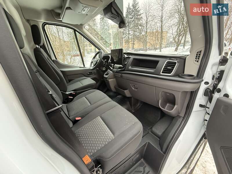 Грузовой фургон Ford E-Transit 2022 в Виннице