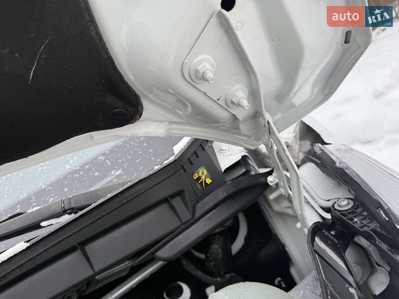 Грузовой фургон Ford E-Transit 2022 в Виннице