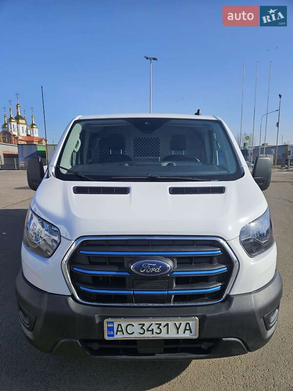 Грузовой фургон Ford E-Transit 2022 в Ковеле