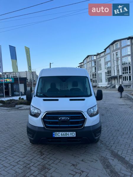 Вантажний фургон Ford E-Transit 2022 в Львові