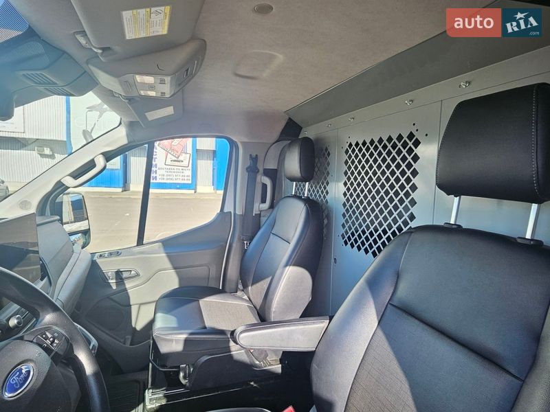 Грузовой фургон Ford E-Transit 2022 в Ковеле