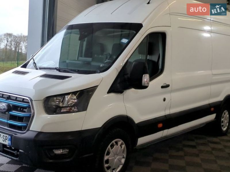 Вантажний фургон Ford E-Transit 2023 в Вінниці