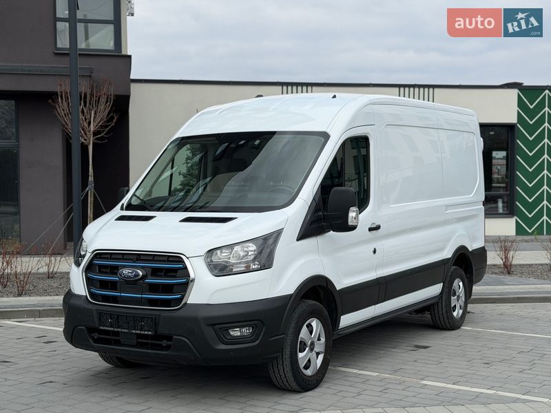 Ford E-Transit 2023