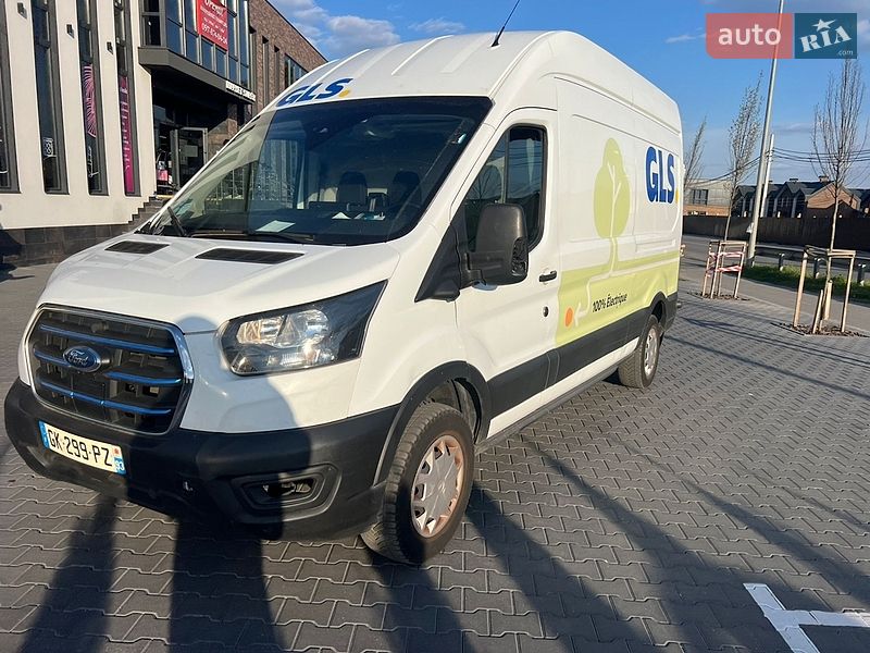 Ford E-Transit 2022