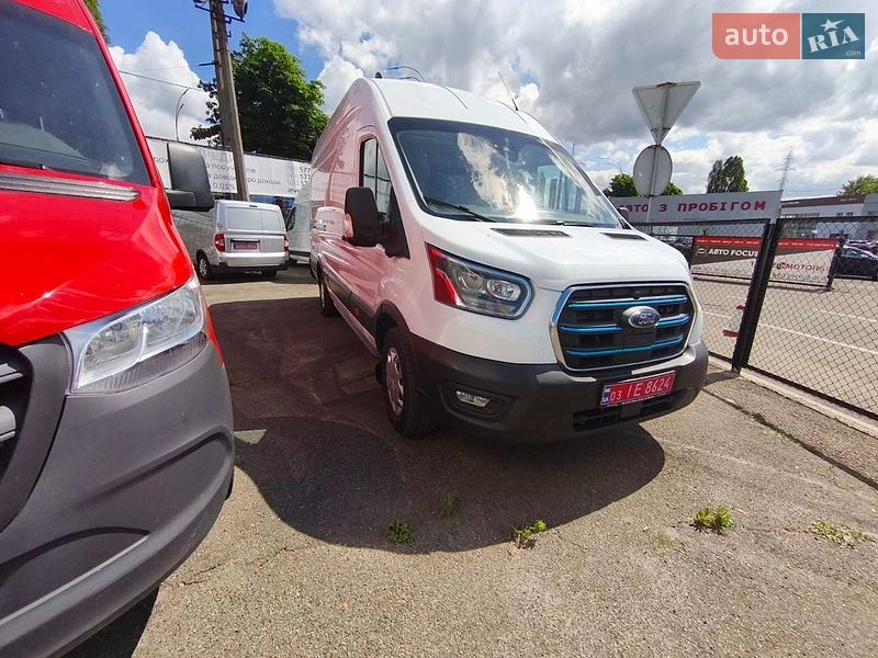 Вантажний фургон Ford E-Transit 2022 в Києві