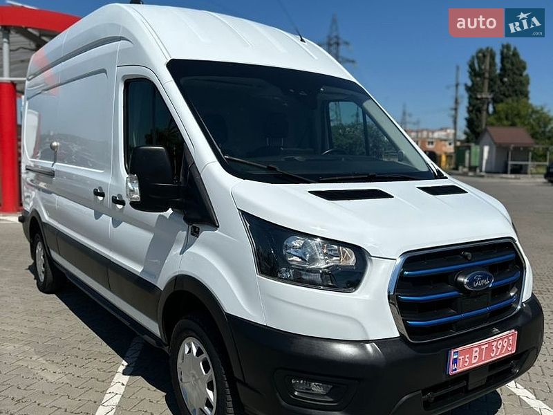 Ford E-Transit 2023