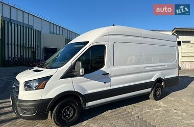 Грузовой фургон Ford E-Transit 2022 в Киеве