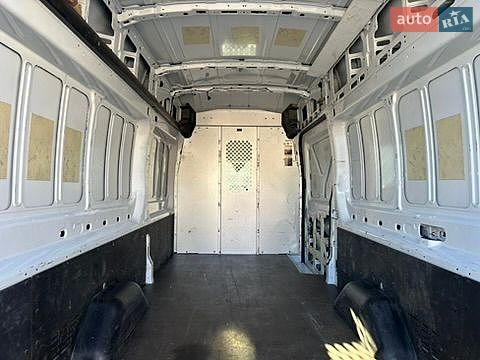 Грузовой фургон Ford E-Transit 2022 в Киеве