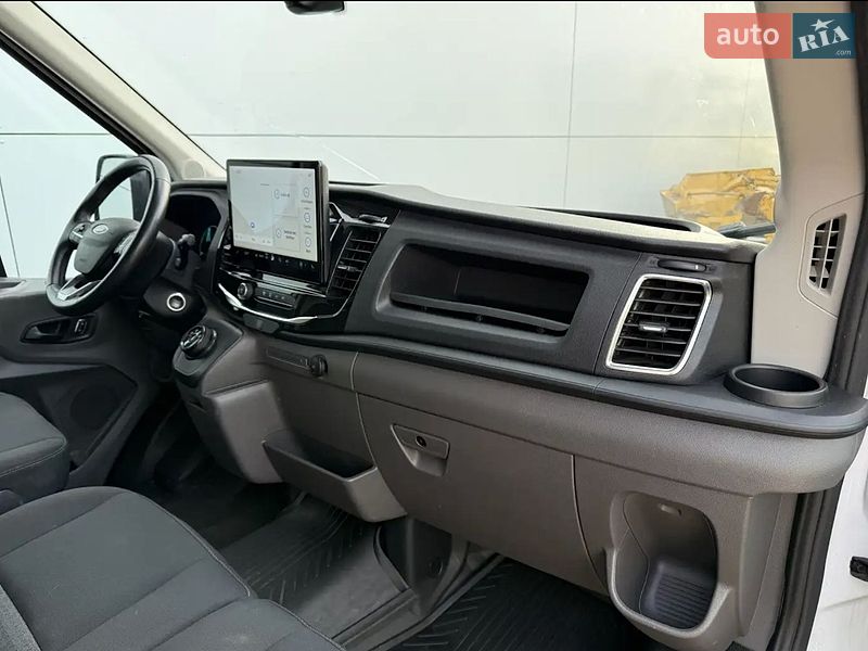 Грузовой фургон Ford E-Transit 2023 в Луцке