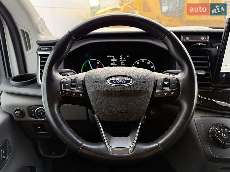 Грузовой фургон Ford E-Transit 2023 в Луцке