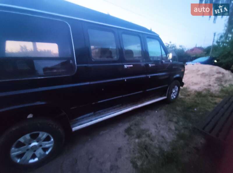 Мінівен Ford Econoline 1988 в Сновську фото 3 Мінівен Ford Econoline 1988 в Сновську