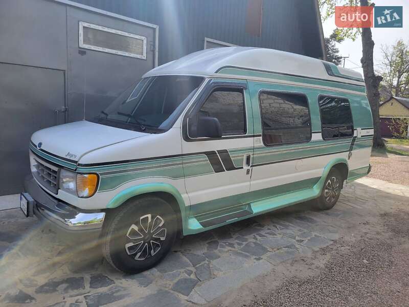 Минивэн Ford Econoline 1996 в Житомире