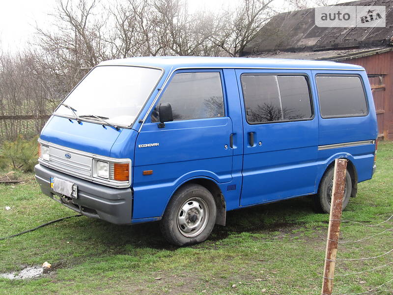 Ford econovan 1985