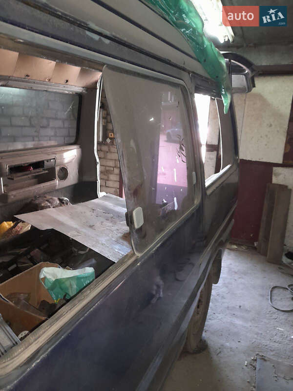 Мінівен Ford Econovan 1987 в Києві фото 5 Мінівен Ford Econovan 1987 в Києві