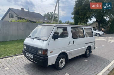 Минивэн Ford Econovan 1988 в 