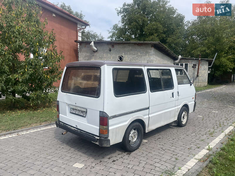 Минивэн Ford Econovan 1988 в Черновцах