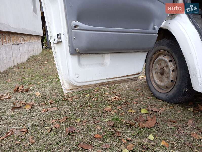 Мінівен Ford Econovan 1997 в Сторожинці