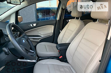 Внедорожник / Кроссовер Ford EcoSport 2018 в 