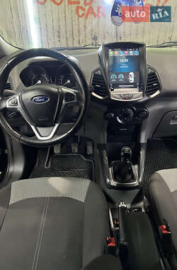 Внедорожник / Кроссовер Ford EcoSport 2014 в 