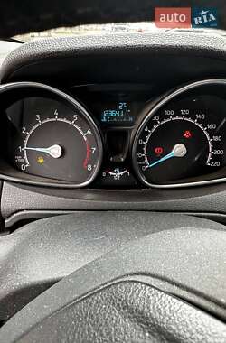 Внедорожник / Кроссовер Ford EcoSport 2015 в 