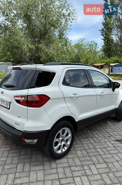 Позашляховик / Кросовер Ford EcoSport 2018 в 