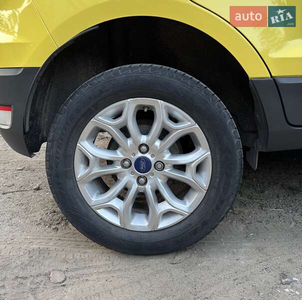 Внедорожник / Кроссовер Ford EcoSport 2015 в Днепре