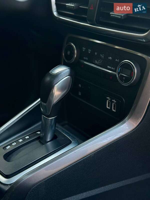 Внедорожник / Кроссовер Ford EcoSport 2018 в Новояворовске