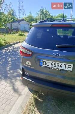 Внедорожник / Кроссовер Ford EcoSport 2017 в 