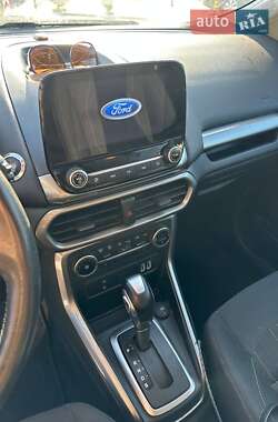 Внедорожник / Кроссовер Ford EcoSport 2018 в 