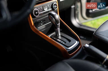 Внедорожник / Кроссовер Ford EcoSport 2018 в 